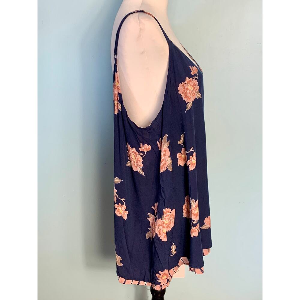 Torrid Navy and Pink Floral Layered Cami Top Size 2 (2X) - Picture 4 of 7